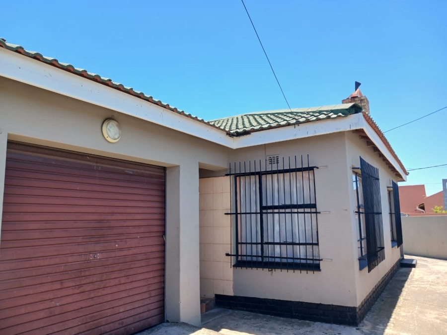 3 Bedroom Property for Sale in Mdantsane Nu 17 Eastern Cape